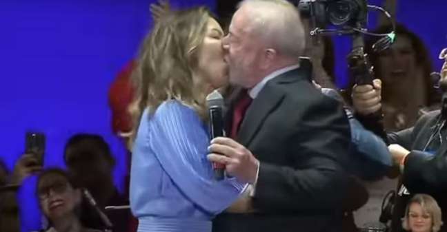 Why does the kiss between two elderly people stand out?