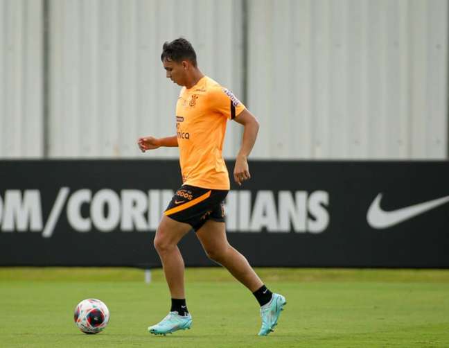 Giovane, do Corinthians, celebra convocação para Seleção Brasileira Sub-20: 'Sonho de criança'