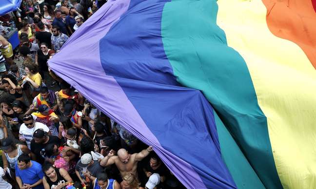 The research describes the barriers to employment for transgender people