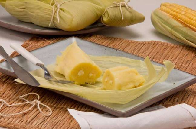 Salad pamonha with cheese – Photo: Guia da Cozinha Salad pamonha with cheese – Photo: Guia da Cozinha