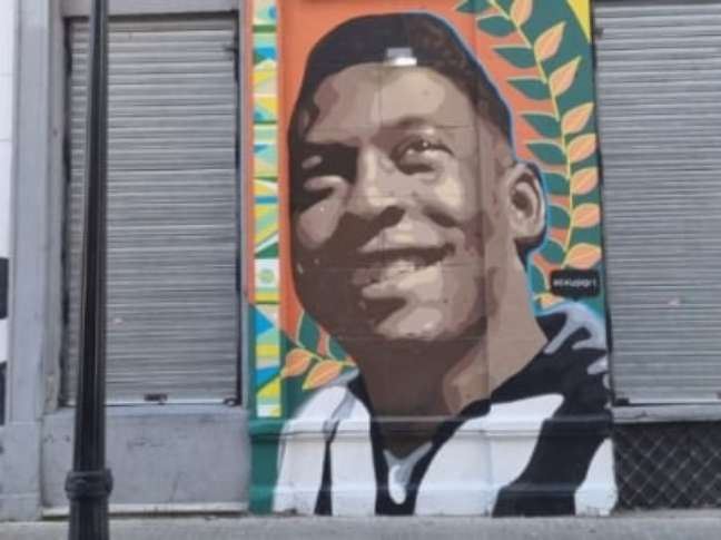 Homenaje a Pelé en calle de Buenos Aires (Reproducción/Twitter)