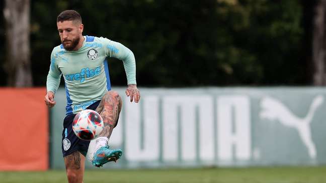 Zé Rafael elogia jovens do Palmeiras e destaca mescla do elenco para 2023