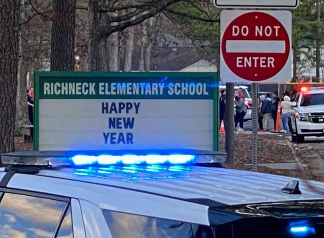 Facade of Newport News Elementary School in Virginia