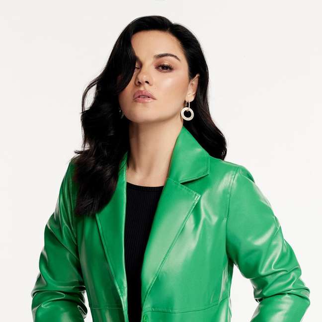 Maite Perroni announces pregnancy