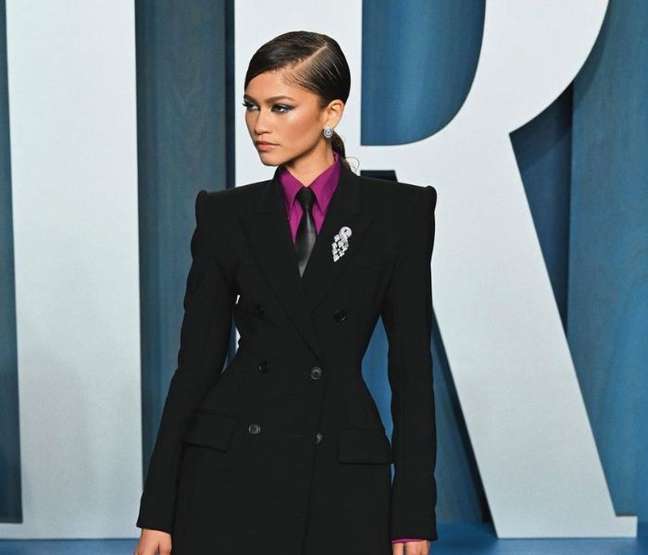 Zendaya is skilled at making dresses on red carpets and important events – Zendaya is skilled at making dresses on red carpets and important events –