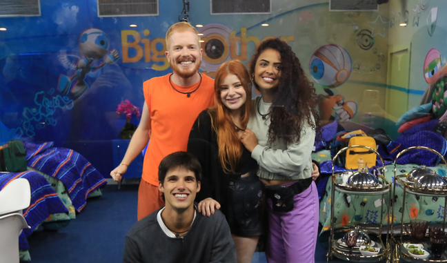 Casa de Vidro 'BBB 23': confinamento em shopping &eacute; marcado por visitas  inusitadas de ex-participantes. Fotos e detalhes!