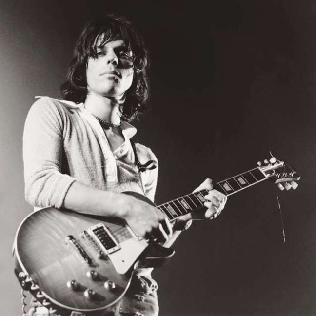 Rock legend Jeff Beck dies at age 78