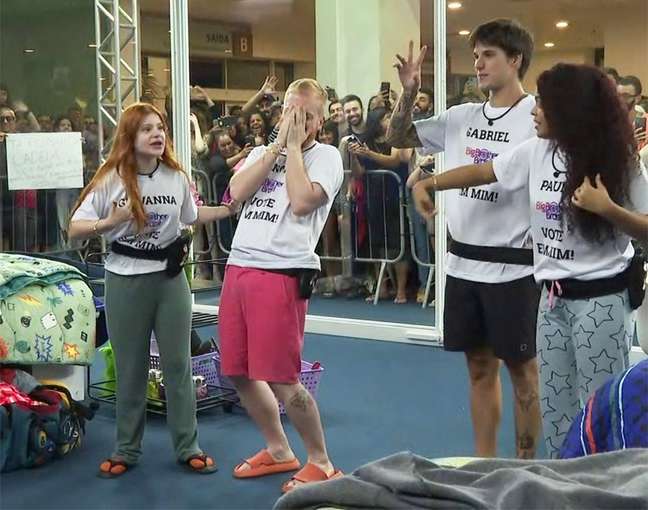 ‘BBB23’: Manoel commits a gaffe while live from Casa de Vidro