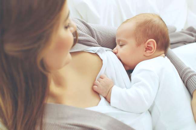 Breast milk contains substances that prevent the development of diseases in babies Breast milk contains substances that prevent the development of diseases in babies