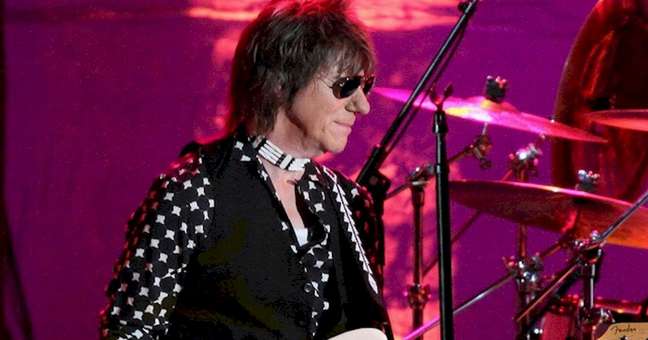Jeff Beck, one of the greatest guitarists in history, dies at 78