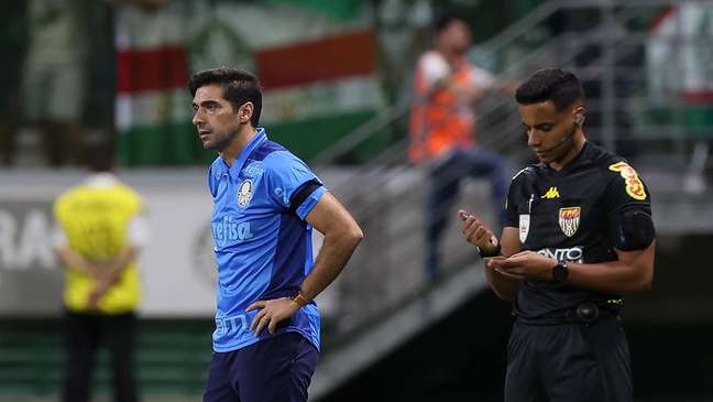 Sem pensar na final contra o Flamengo, Abel Ferreira quer Palmeiras focado no dia a dia