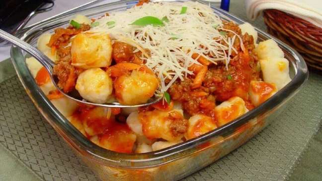 Classic potato dumplings – Photo: Guia da Cozinha Classic potato dumplings – Photo: Guia da Cozinha