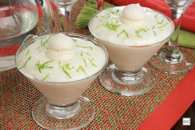 Lemon lazy cream – Photo: Guia da Cozinha Lemon lazy cream – Photo: Guia da Cozinha