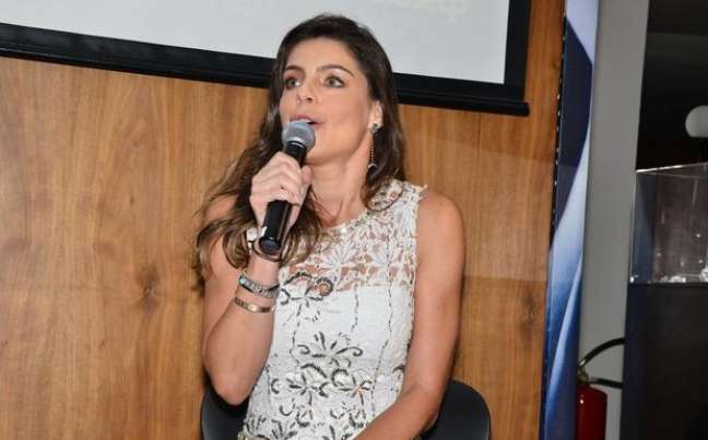 Cicarelli conta como perdeu 8 kg após dar à luz 
