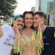 'Somos uma família igual a todas as outras', diz jovem na Parada LGBTQIA+
