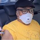 Milton Nascimento recebe 1ª dose da vacina contra covid-19