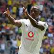 Borussia Dortmund sofre contra sul-africanos, mas vence a primeira no Mundial