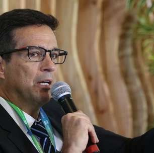 Campos Neto defende meta para zerar déficit e taxação dos 'super-ricos'