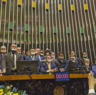 Motta e Alcolumbre cancelam sessões no Congresso após obstrução de bolsonaristas