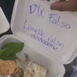 Lanchonete entrega 'x-pedra' após PIX falso e golpista entra na onda