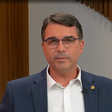 Flávio Bolsonaro diz que tarifaço de Trump tem 'viés político' e critica Lula