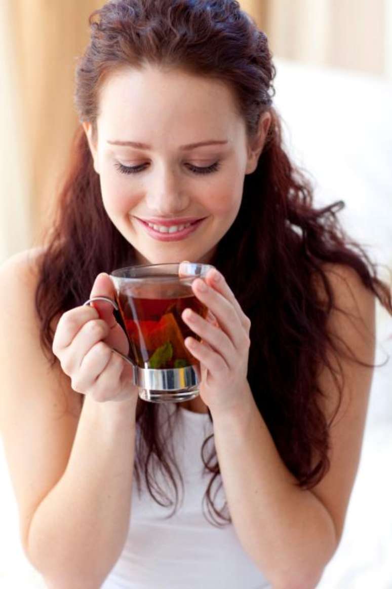 Quem gosta de chá agora tem mais um motivo para se deliciar: ele também pode ser aliado da saúde