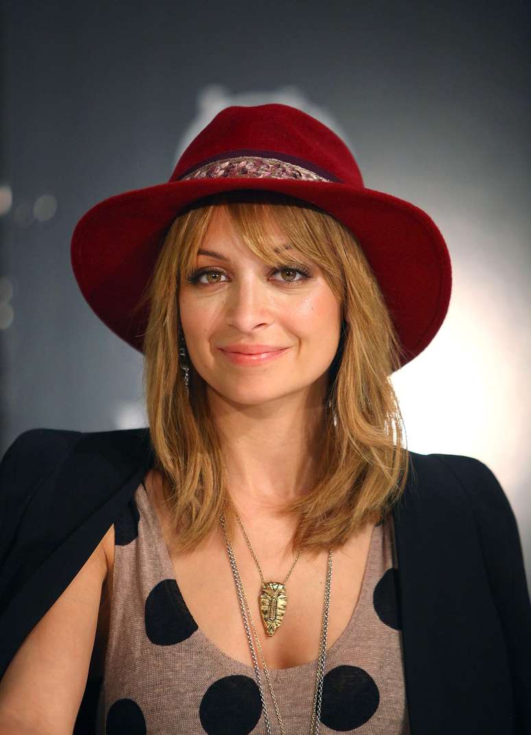 Nicole Richie, que já possui uma linha de acessórios, lança sua primeira fragância 