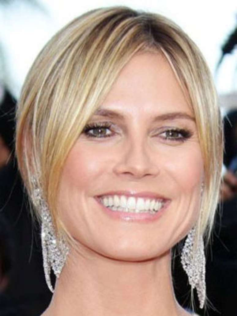 A top Heidi Klum elogiou a grife da atriz Katie Holmes 