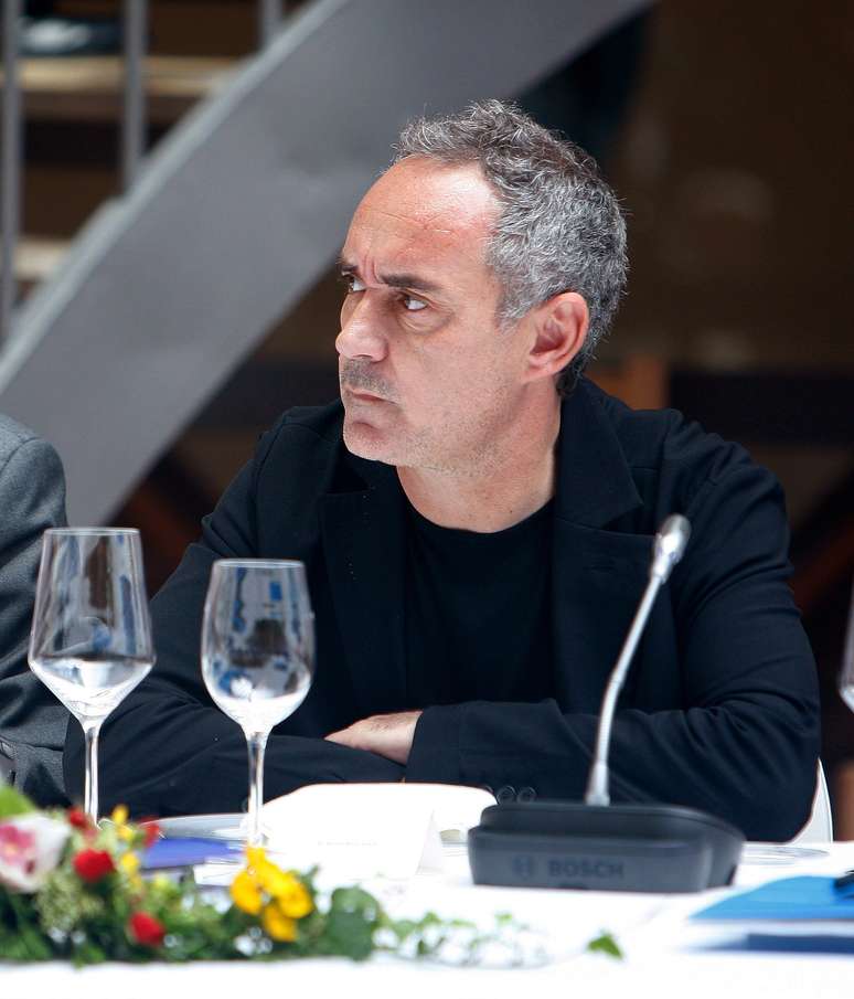 O proprietário do restaurante, Ferran Adrià, pretende reabrir o El Bulli em 2014