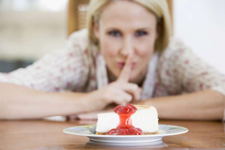 Segundo estudo, cortar a sobremesa é uma das ações mais eficientes para manter o peso a longo prazo