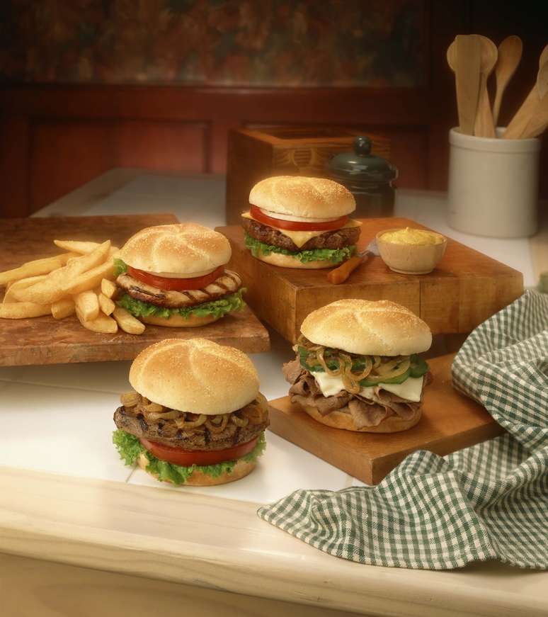 O hambúrguer saiu do status popular e passou a ser cultuado por chefs da alta gastronomia