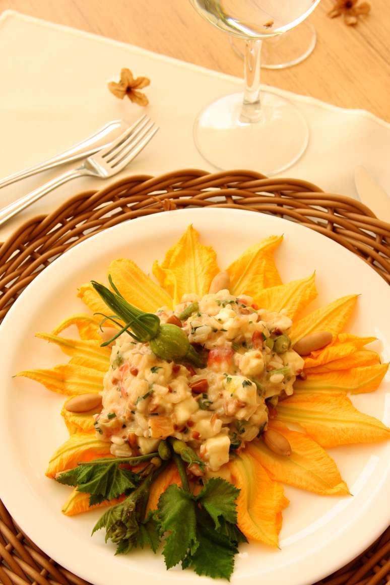 Risoto de cambuquira com castanha de baru 