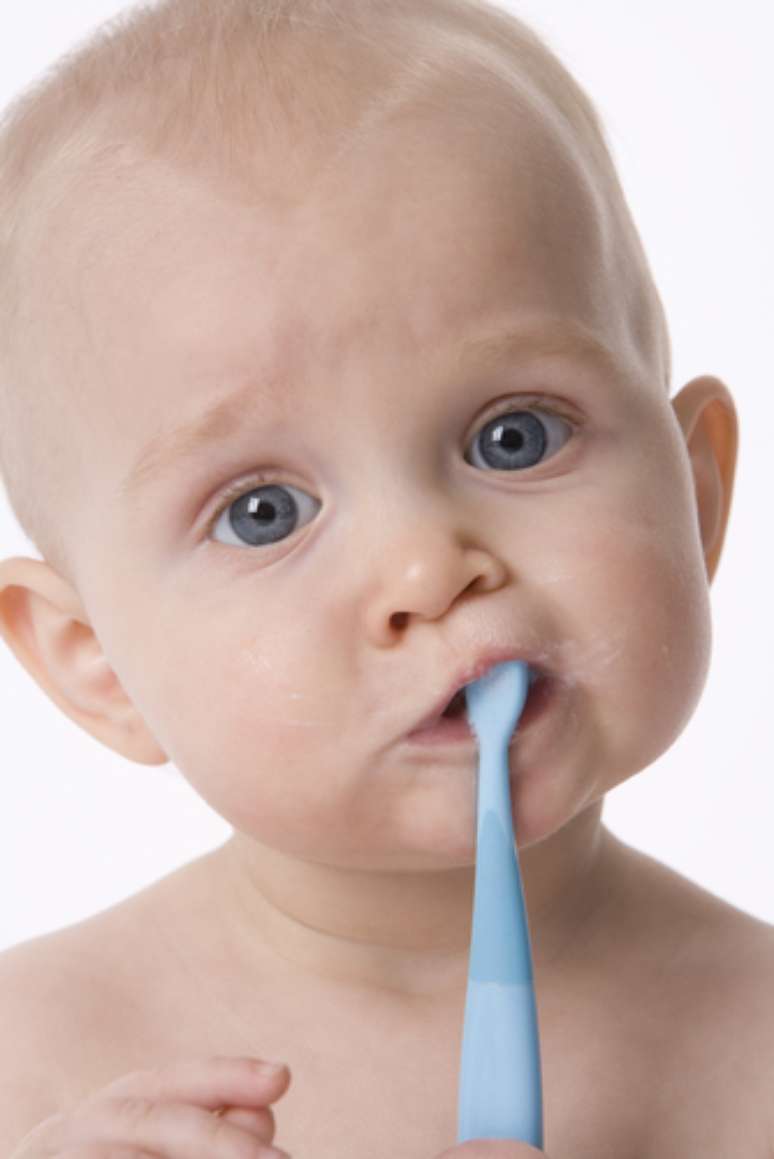 48% das mães que participaram da pesquisa preferiram o Oral Wipes para a limpeza bucal do bebê