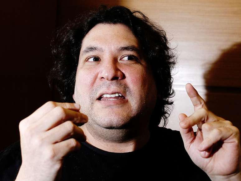 Gastón Acurio gosta de feijoada, de bolinho de bacalhau, e tem o chef Alex Atala como um amigo. "Acompanhei seu início de carreira, na busca do reconhecimento do produto brasileiro"