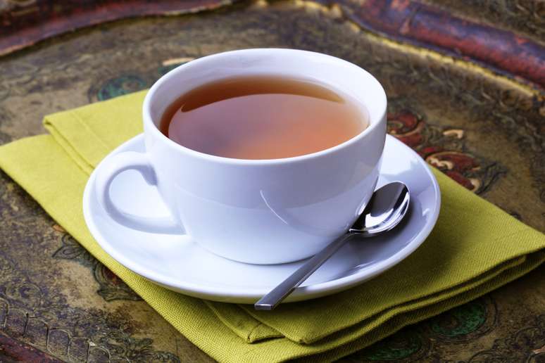 O chá também parece estar associado a uma incidência menor de obesidade e  câncer do sistema digestivo