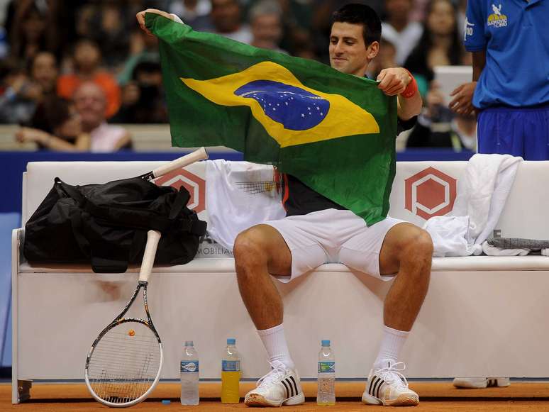 <p>Djokovic no jogo-exibi&ccedil;&atilde;o contra&nbsp;Guga no Rio de Janeiro</p>