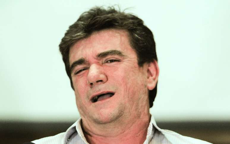 Sanchez votou por permanência de Mano no cargo de técnico da Seleção Brasileira
