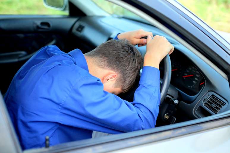 Aos motoristas que dirigem à noite, a pesquisa pode trazer uma esperança, abrindo espaço para o desenvolvimento de dispositivos que mandam o sono embora