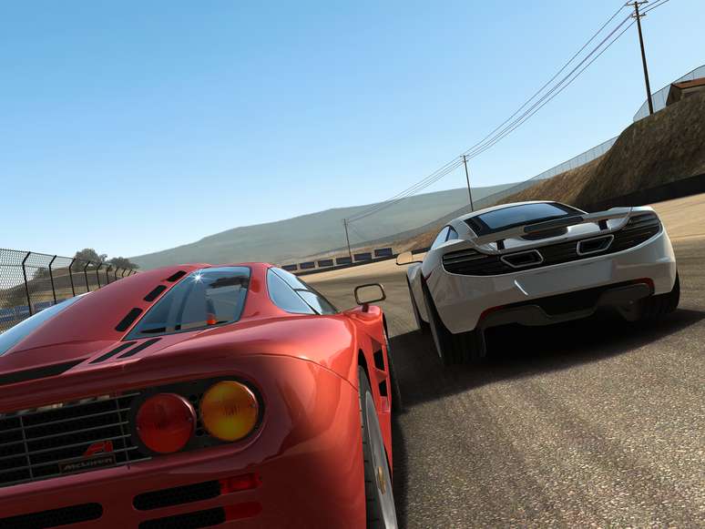 Apresentado para a plataforma iOS do iPhone e iPad, Real Racing 3, da EA, impressiona por sua qualidade gráfica e realismo entre outros jogos de corrida para celulares; veja imagens divulgadas