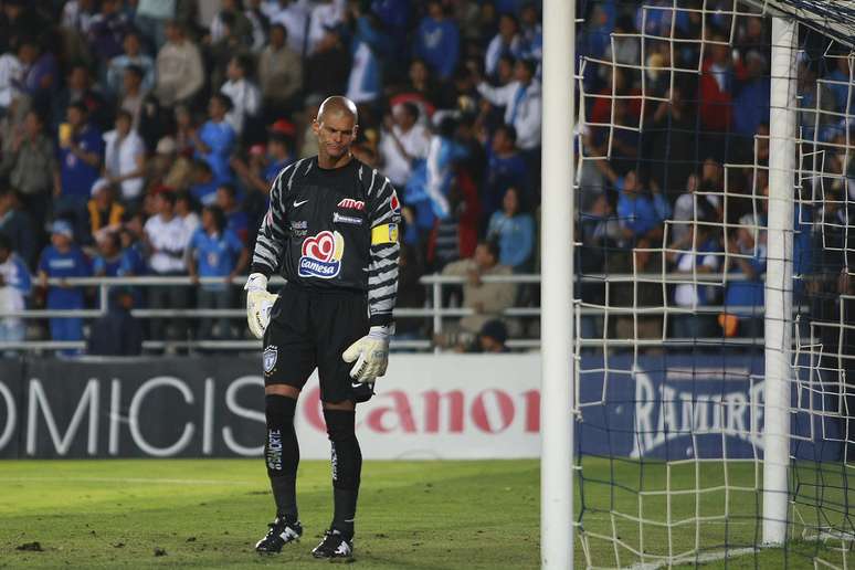 Miguel Calero tinha 41 anos e foi goleiro reserva da Colômbia na Copa de 1998