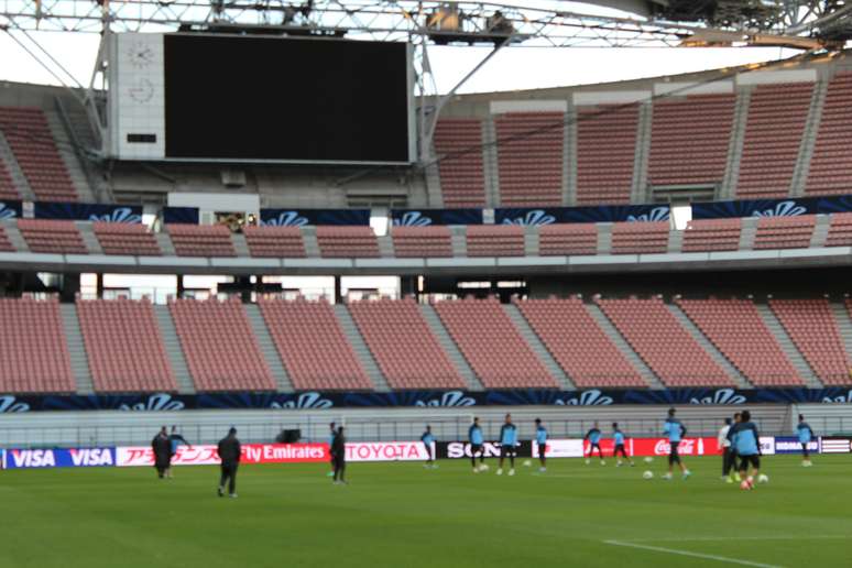 Sem Suazo, Monterrey fez treino de reconhecimento no Estádio de Toyota neste sábado