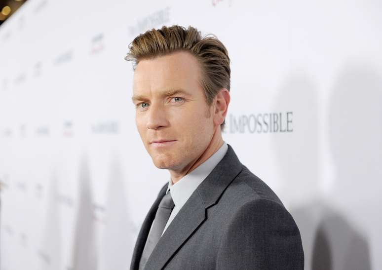 Também marcou presença o ator Ewan McGregor, que vive o marido da personagem de Watts