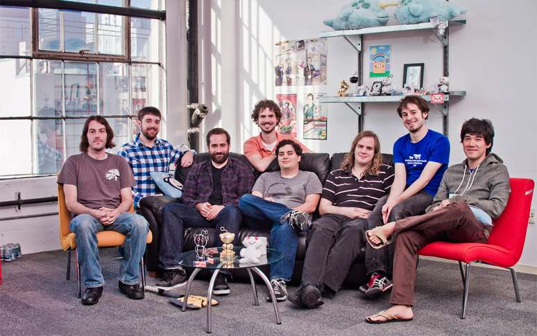 Equipe do Reddit posa para foto na sede da empresa: 4% tráfego do site vem do Brasil