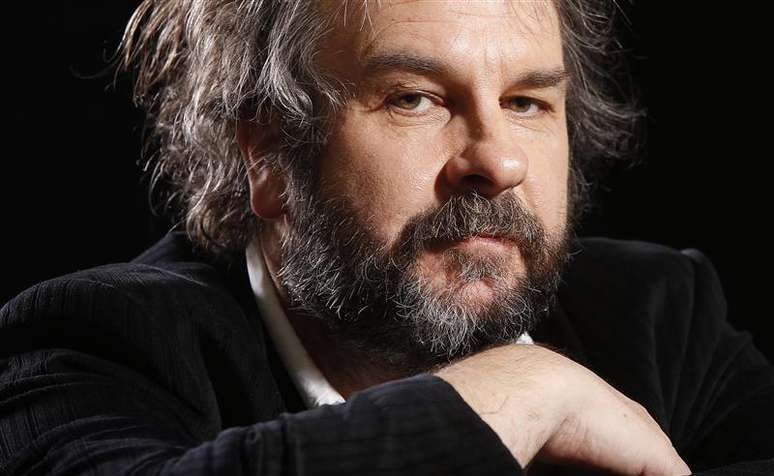 Peter Jackson volta &agrave; Terra M&eacute;dia com "O Hobbit" que estreia na sexta-feira nos Estados Unidos. 07/12/2012
