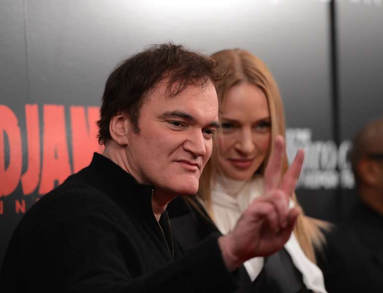 Quentin Tarantino posou ao lado de Uma Thurman