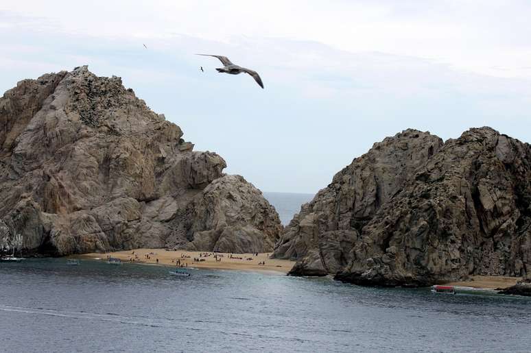 Passeio que cruza o Canal do Panamá passa também por Cabo de San Lucas, no México