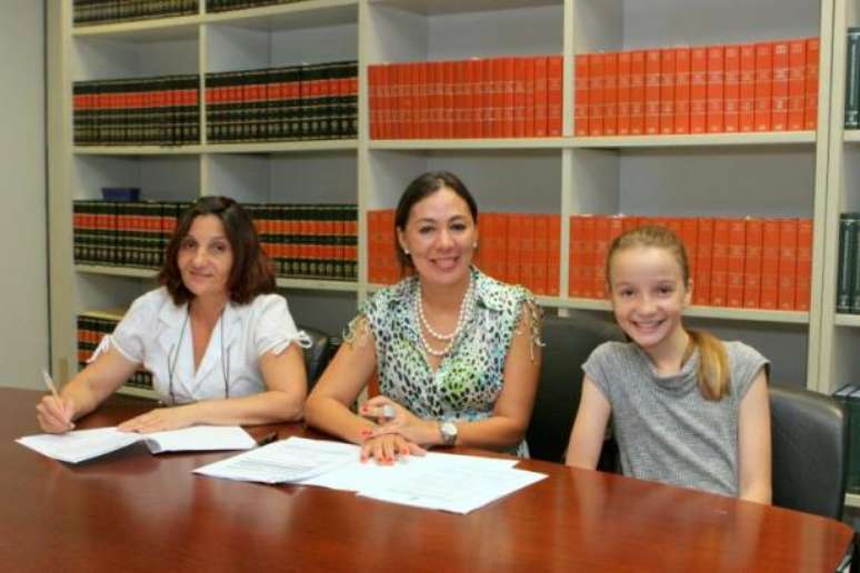 Anna Livya Padilha assinou contrato com o SBT