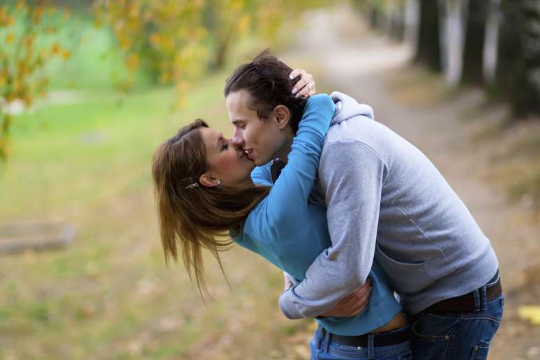 Diversos especialitas comentam sobre a definição "do que é o amor", frase mais buscada no Google em 2012