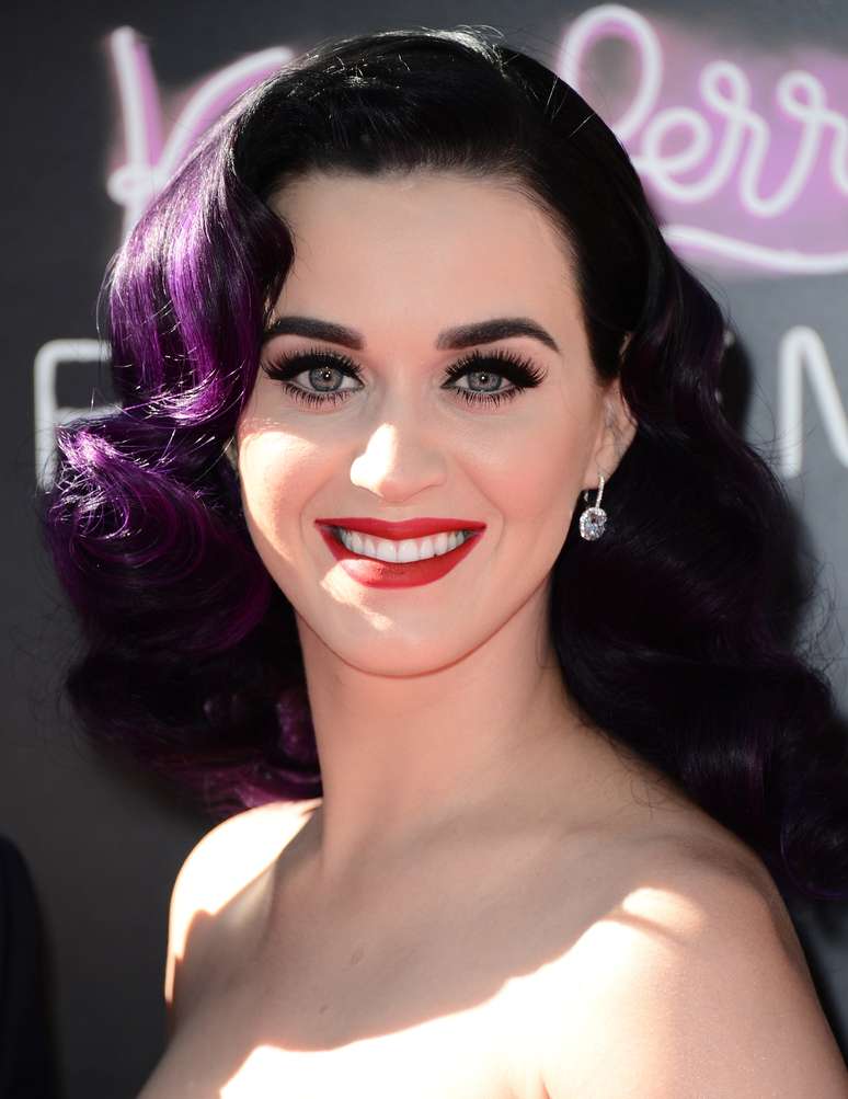 Katy Perry n&atilde;o erra nos cuidados com a c&uacute;tis