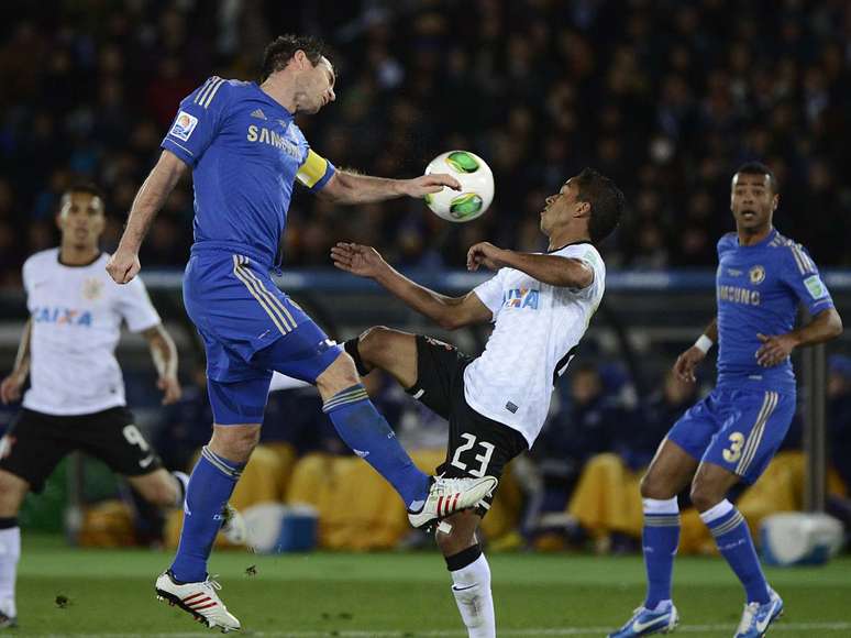 Jorge Henrique ironizou Léo ao afirmar que Santos teve chance no Mundial, em 2011, e não soube aproveitar